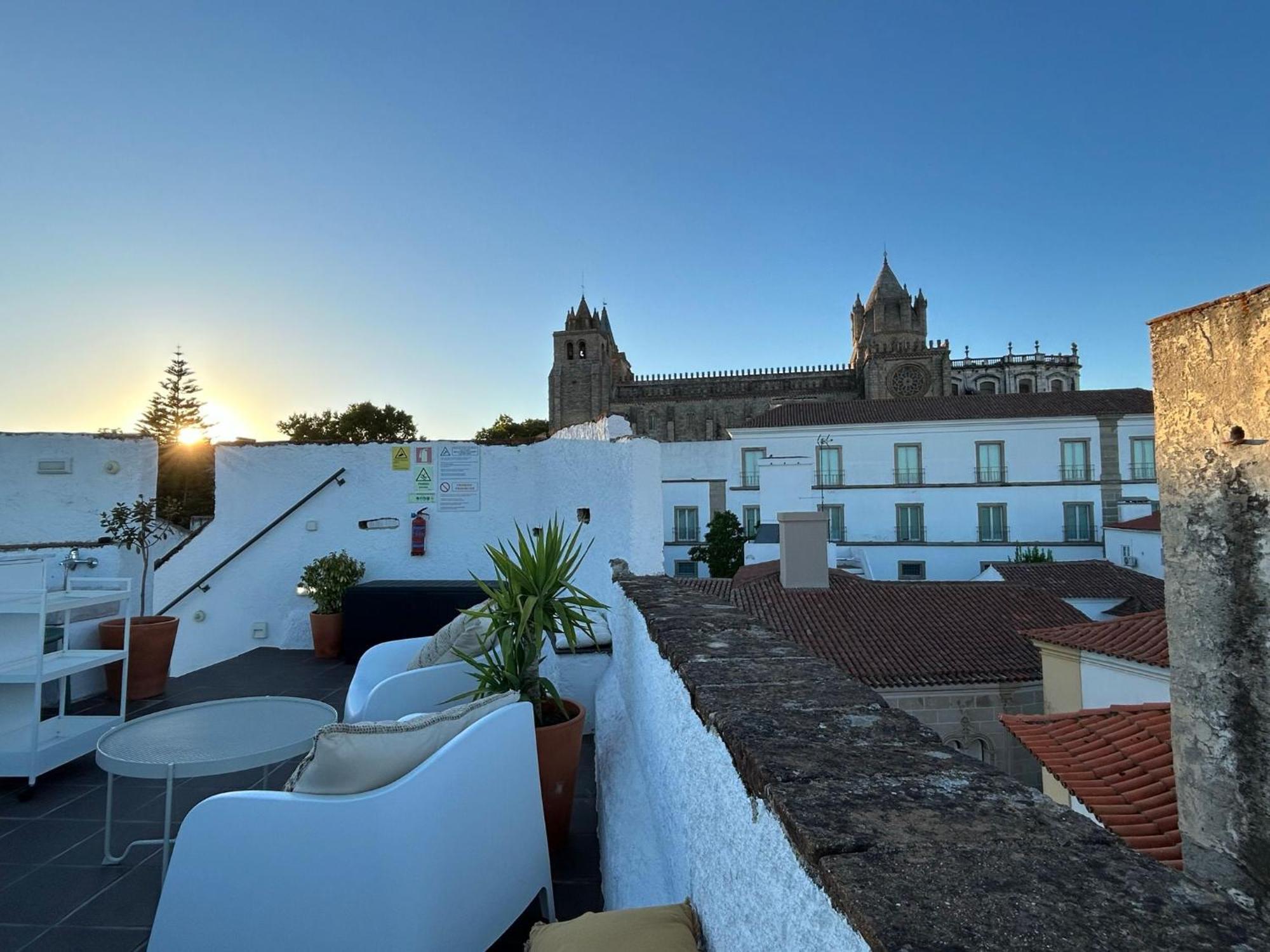 Casa Soure Suites And Apartments Évora Exterior foto